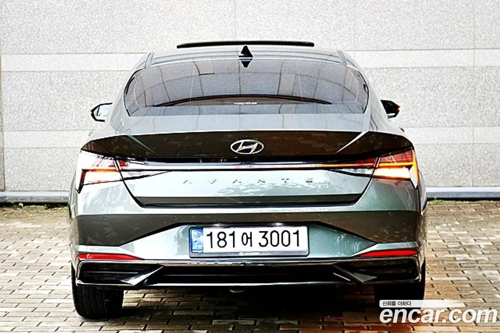 Hyundai AVANTE — фото 3