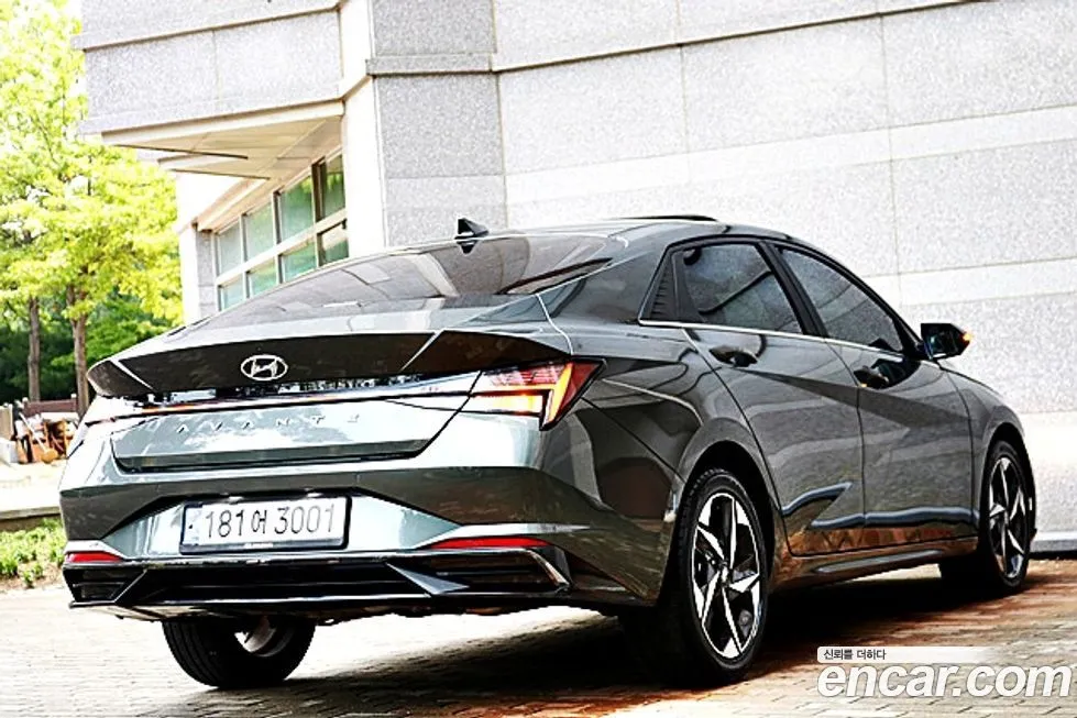 Hyundai AVANTE — фото 5