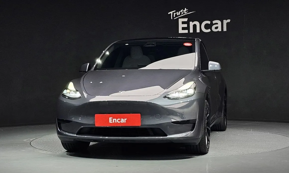 Tesla Model Y — фото 5