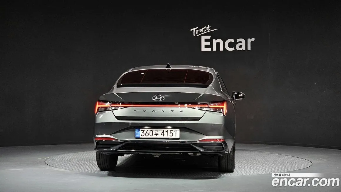 Hyundai AVANTE — фото 2