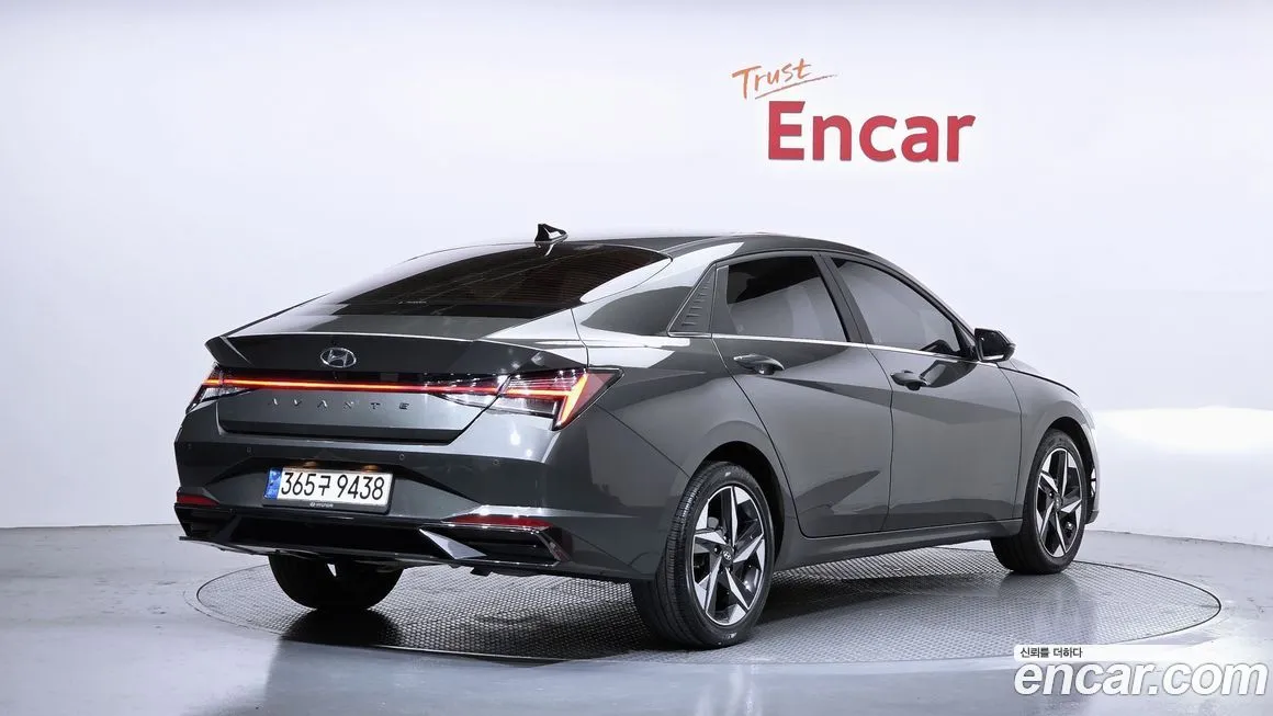 Hyundai AVANTE — фото 2
