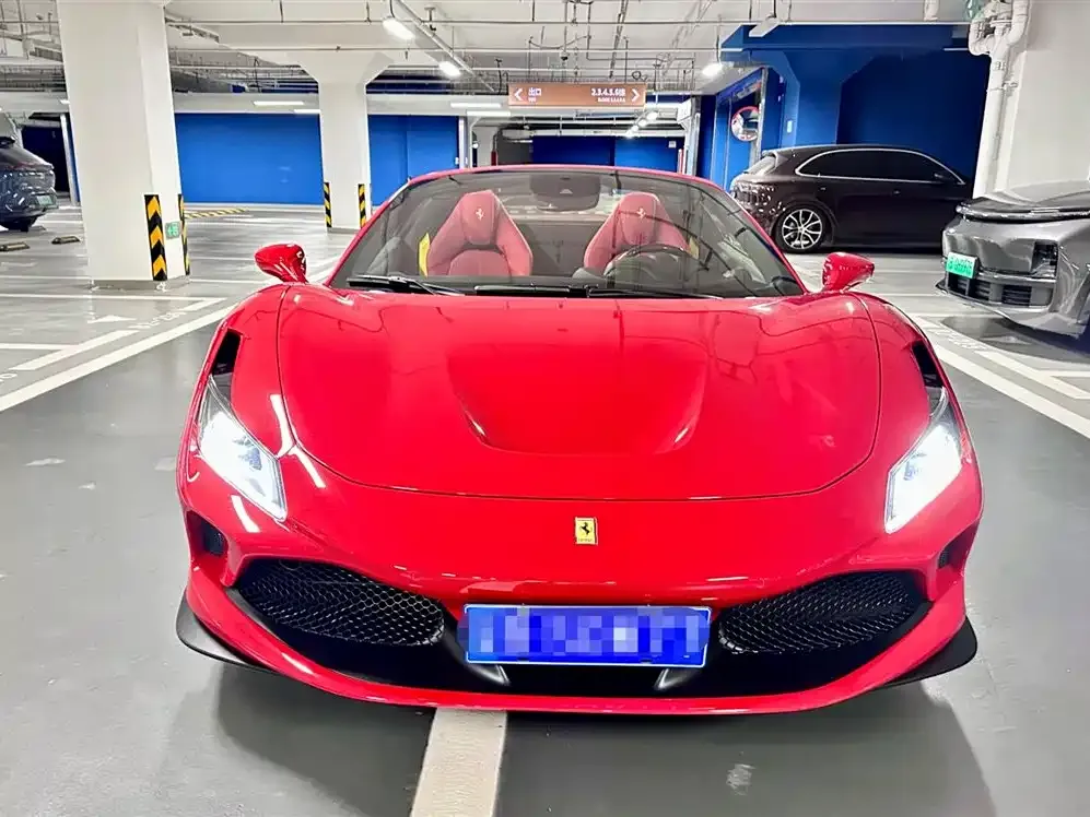 Ferrari F8 — фото 2