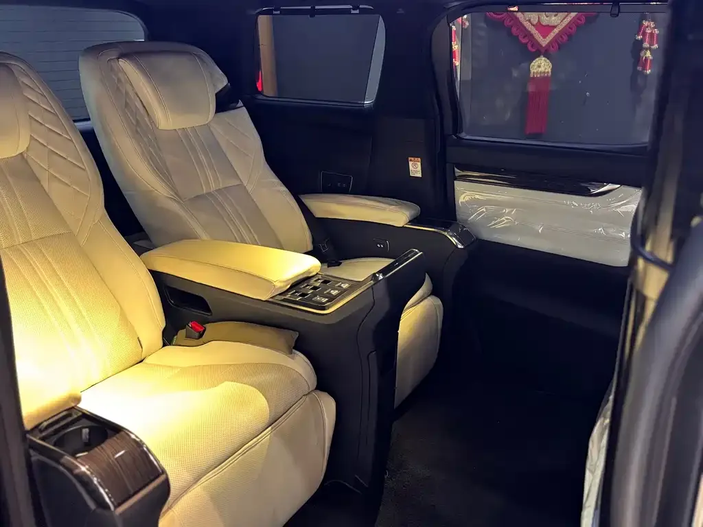 Lexus LM 2022 из CN, фото 10