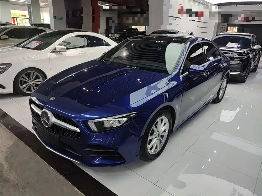 Mercedes-Benz A-Class — фото 1