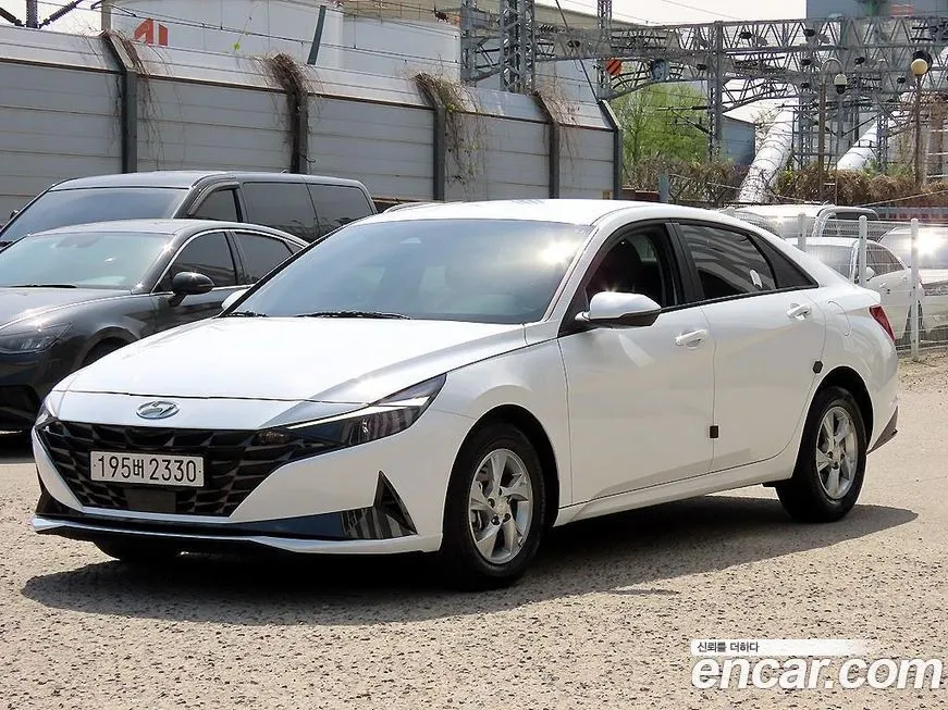 Hyundai AVANTE — фото 10