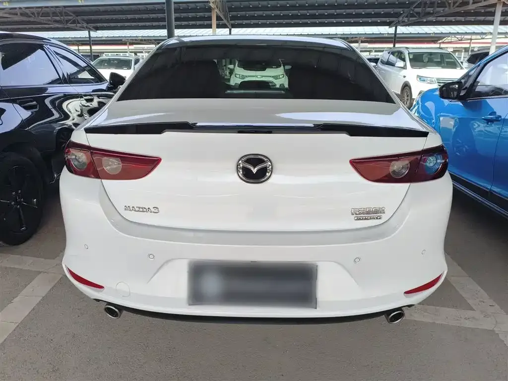 Mazda 3 Axela — фото 7