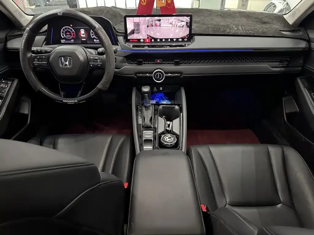 Honda Accord — фото 3
