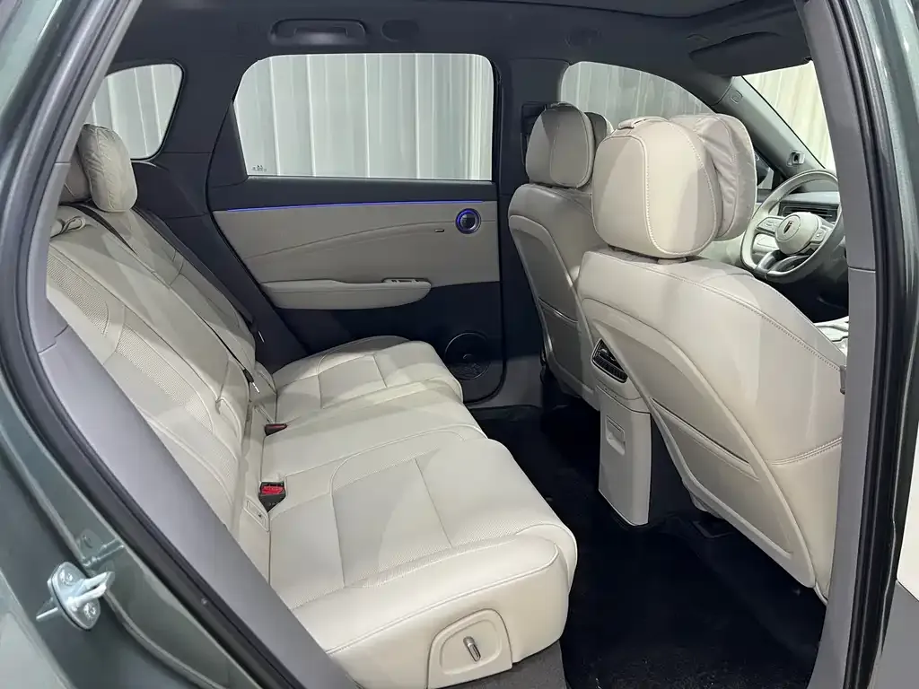 Hongqi HS6 PHEV 2026 из CN, фото 5