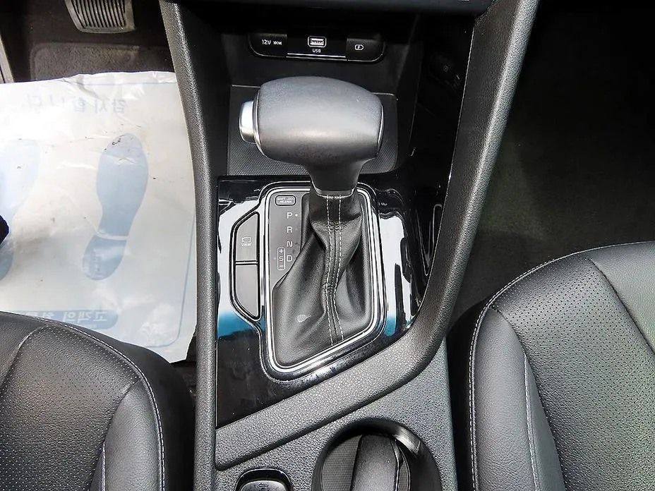 Kia Niro 2021 из KR, фото 9