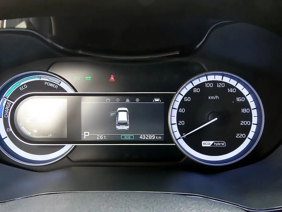 Kia Niro 2021 из KR, фото 2