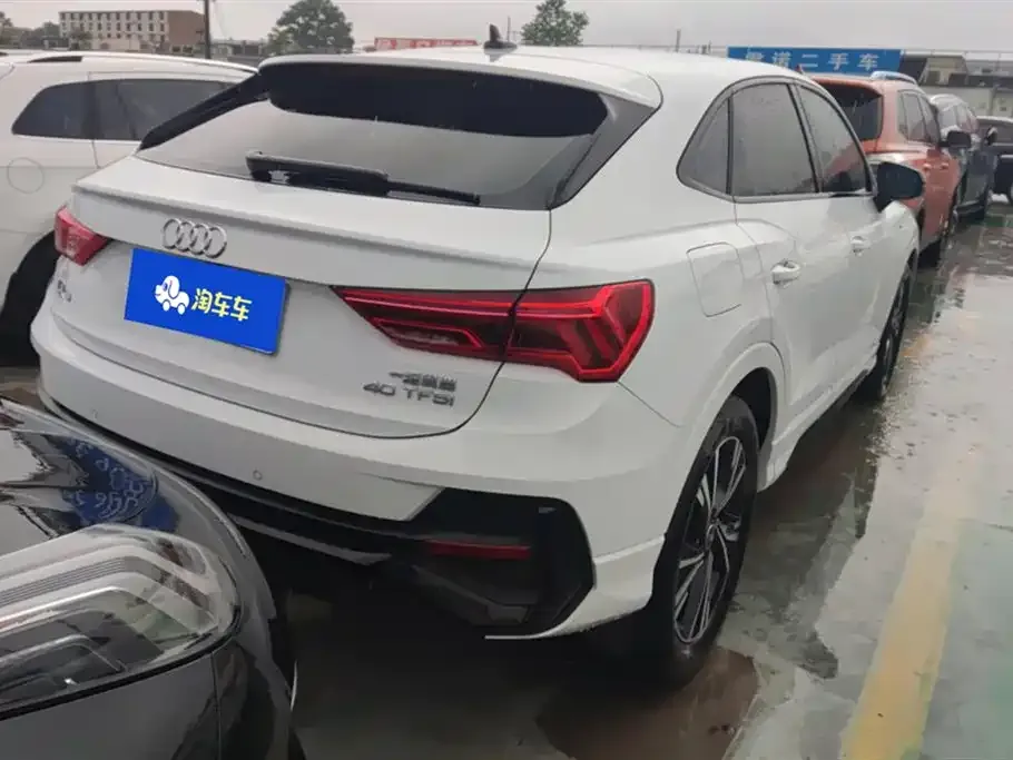 Audi Q3 Sportback — фото 5