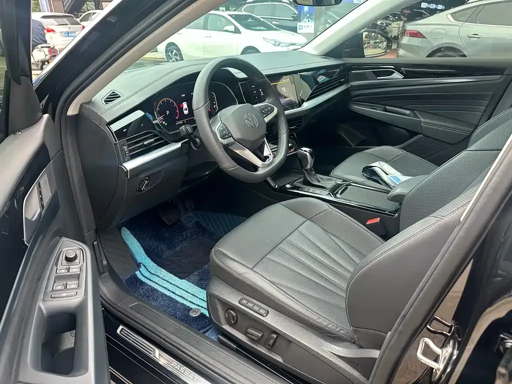 Volkswagen Passat — фото 3