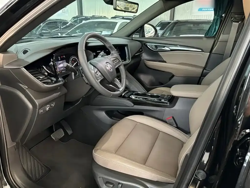 Buick Envision Plus — фото 5