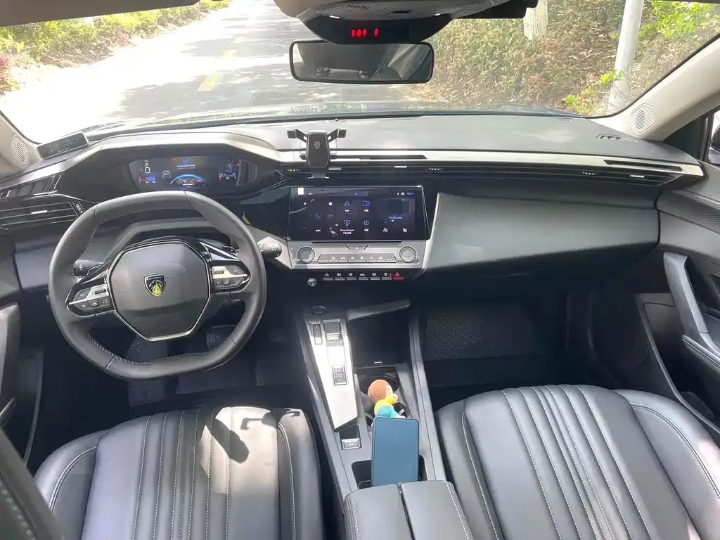 Peugeot 408X 2023 из CN, фото 2