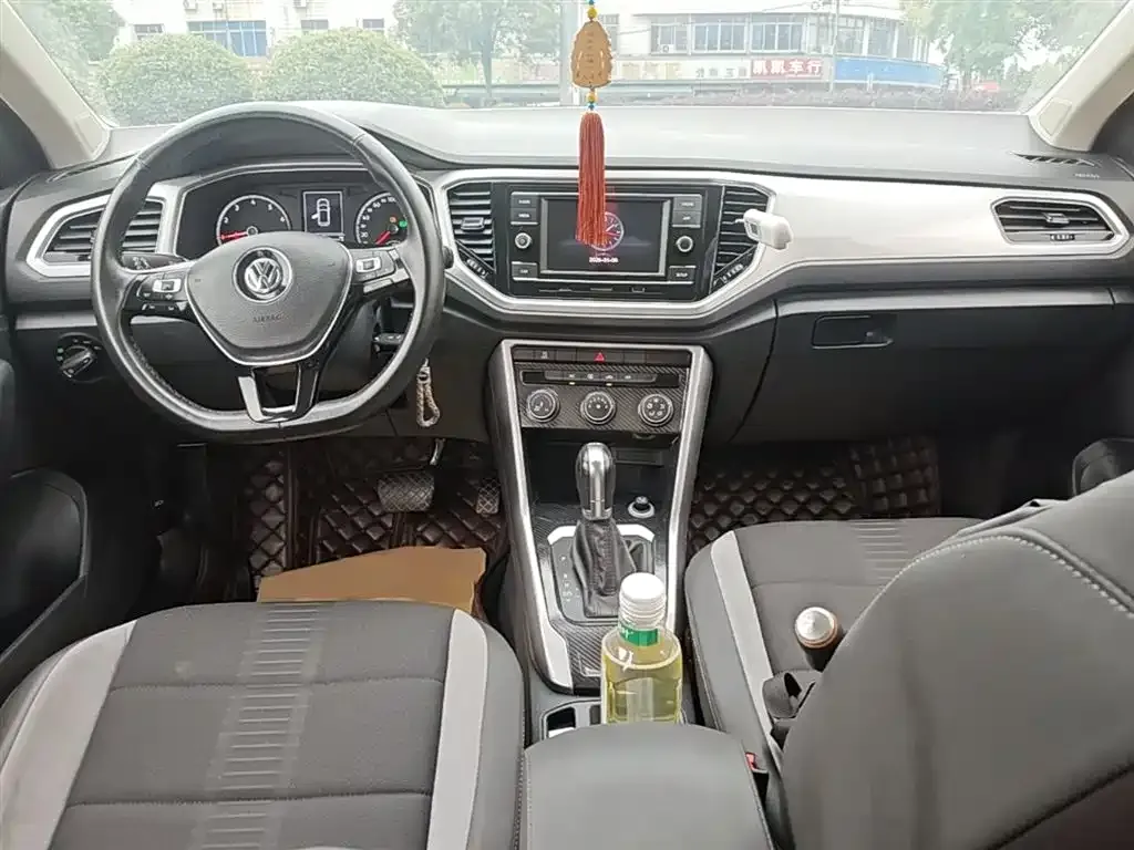 Volkswagen T-Roc 2021 из CN, фото 10