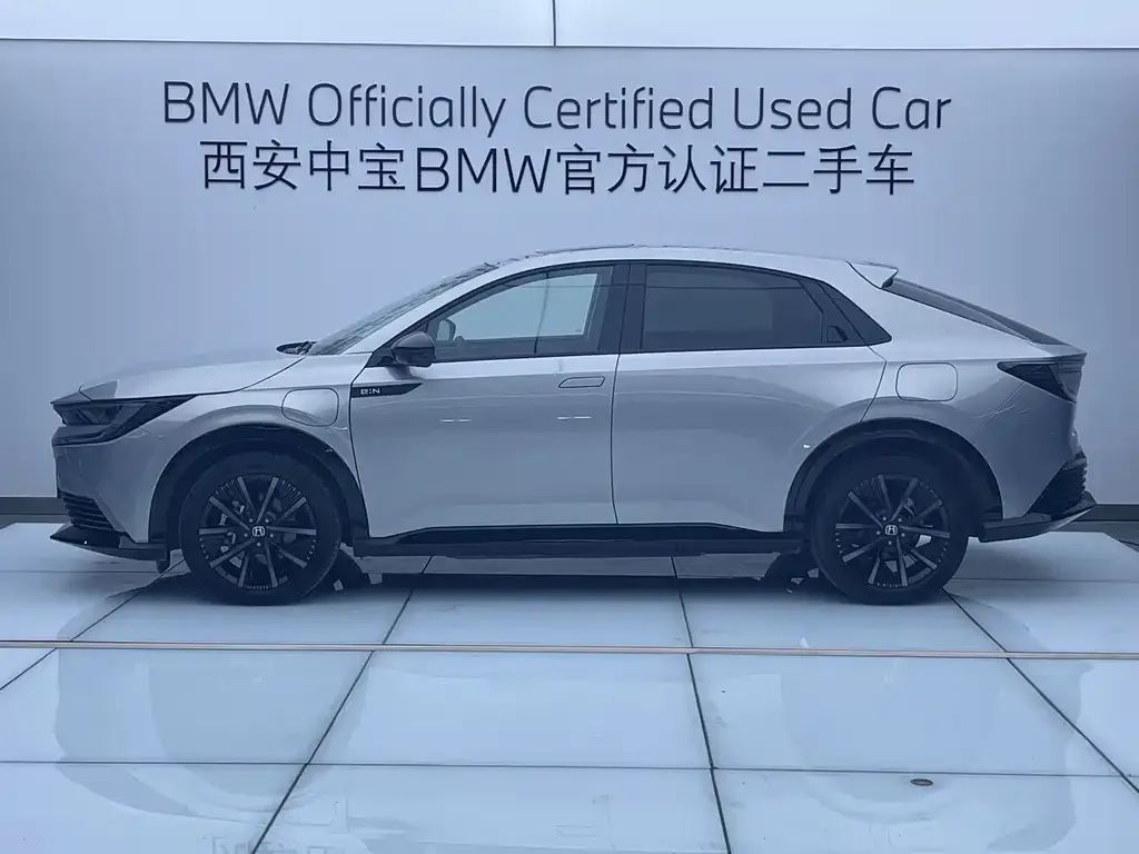 Honda e:NP2 2023 из CN, фото 2