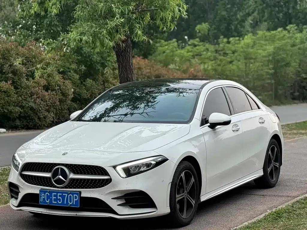 Mercedes-Benz A-Class — фото 9