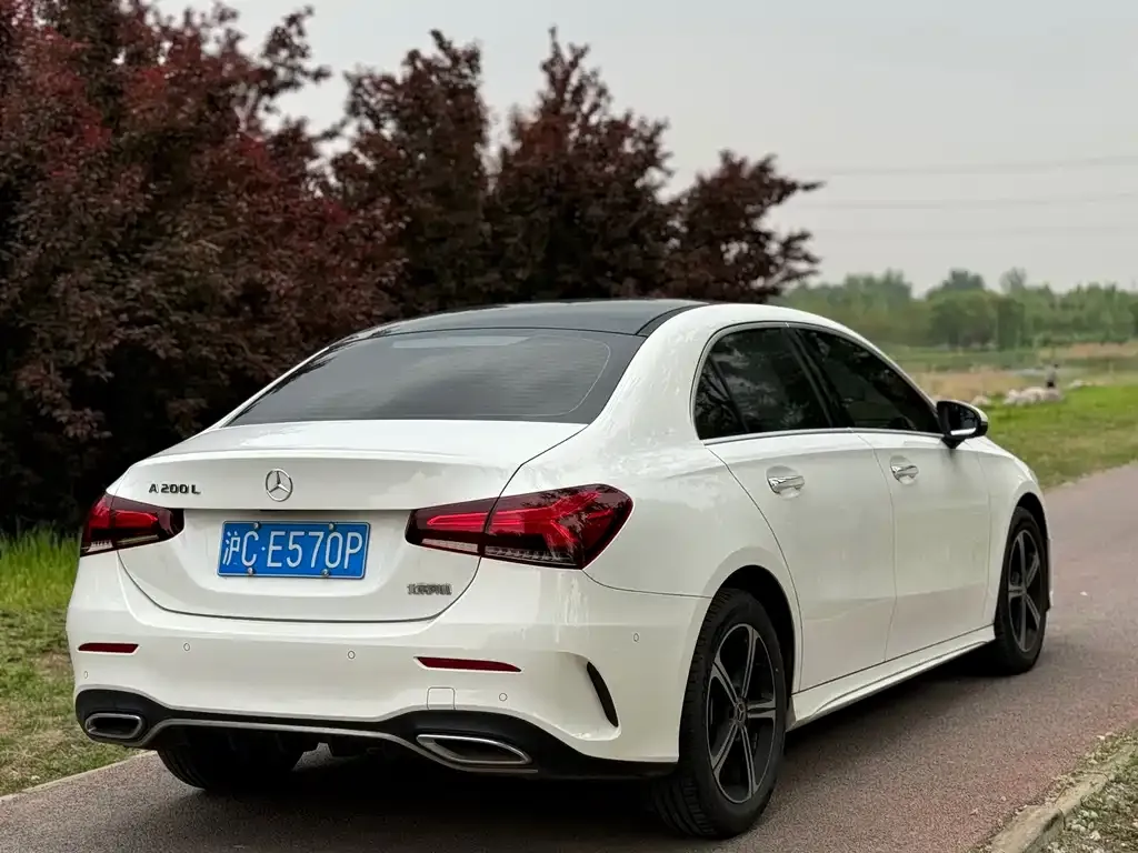 Mercedes-Benz A-Class — фото 8