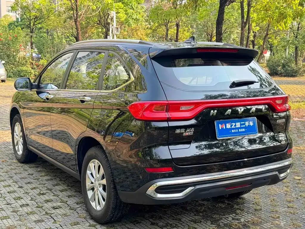 Haval M6 — фото 9