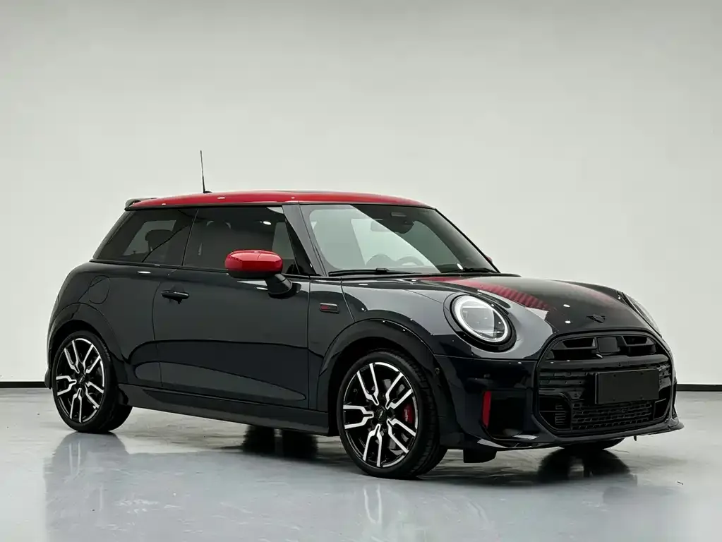 MINI JCW (John Cooper Works) — фото 8