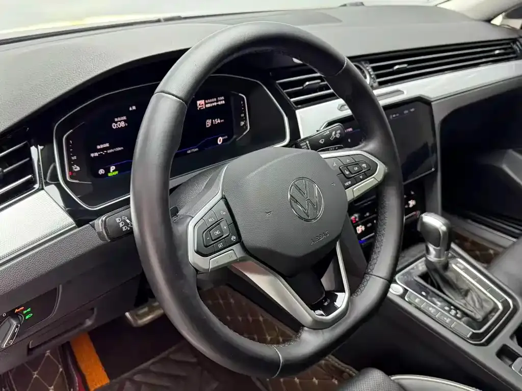 Volkswagen Magotan GTE PHEV 2023 из CN, фото 7