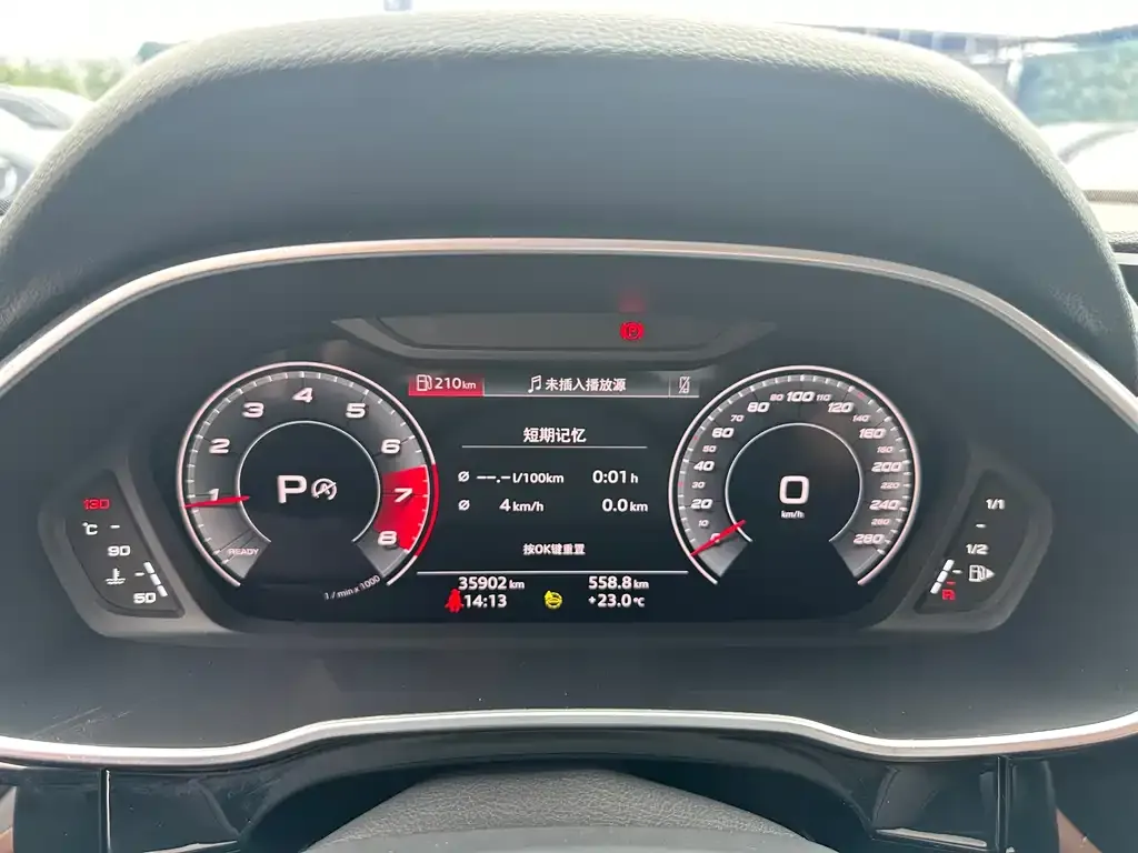 Audi Q3 2023 из CN, фото 10