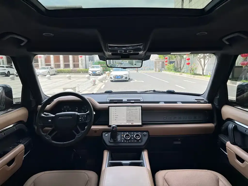 Land Rover Defender — фото 2