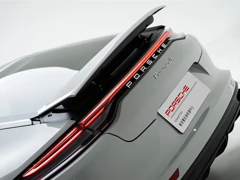 Porsche Panamera 2024 из CN, фото 6