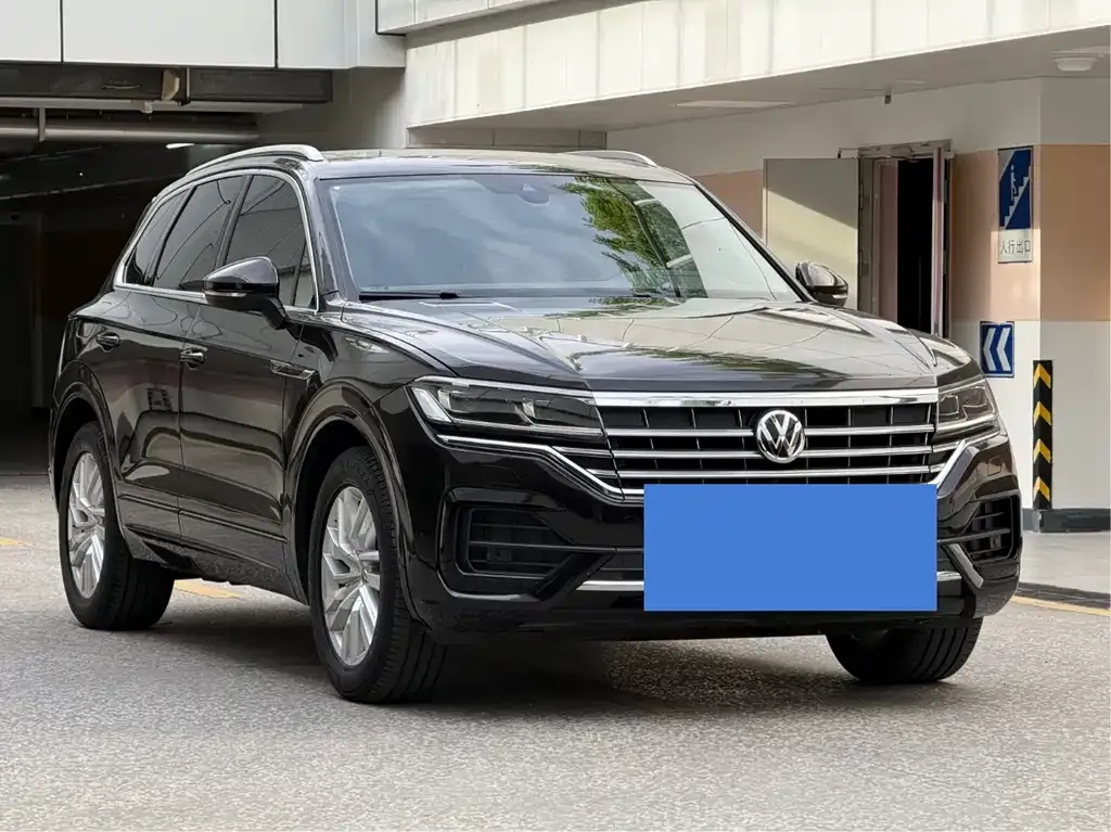Volkswagen Touareg 2023 из CN, фото 4