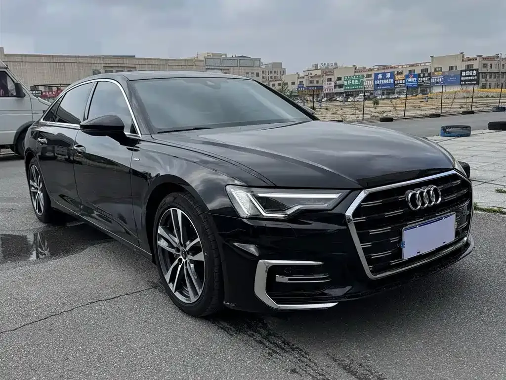 Audi A6L 2023 из CN, фото 10