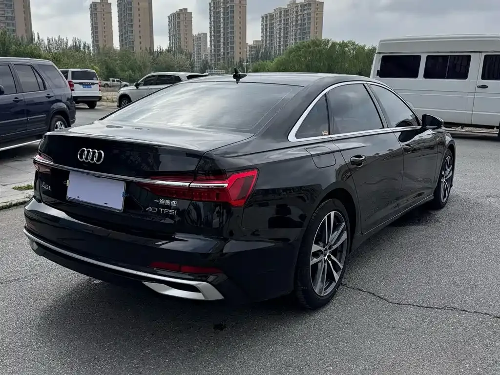 Audi A6L 2023 из CN, фото 4