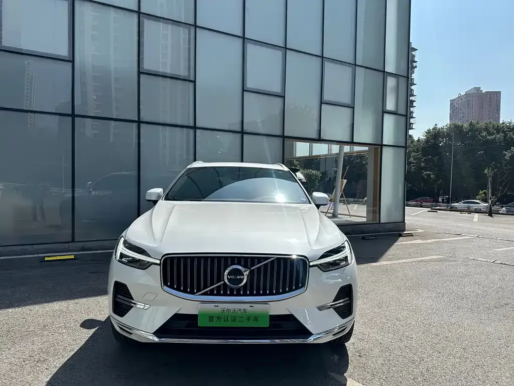 Volvo XC60 PHEV 2023 из CN, фото 7