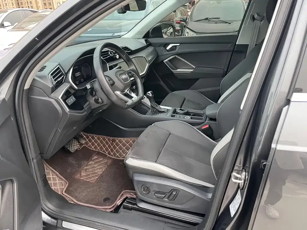 Audi Q3 2022 из CN, фото 8