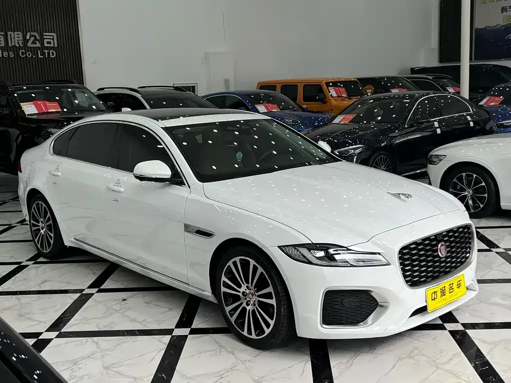 Jaguar XFL — фото 6