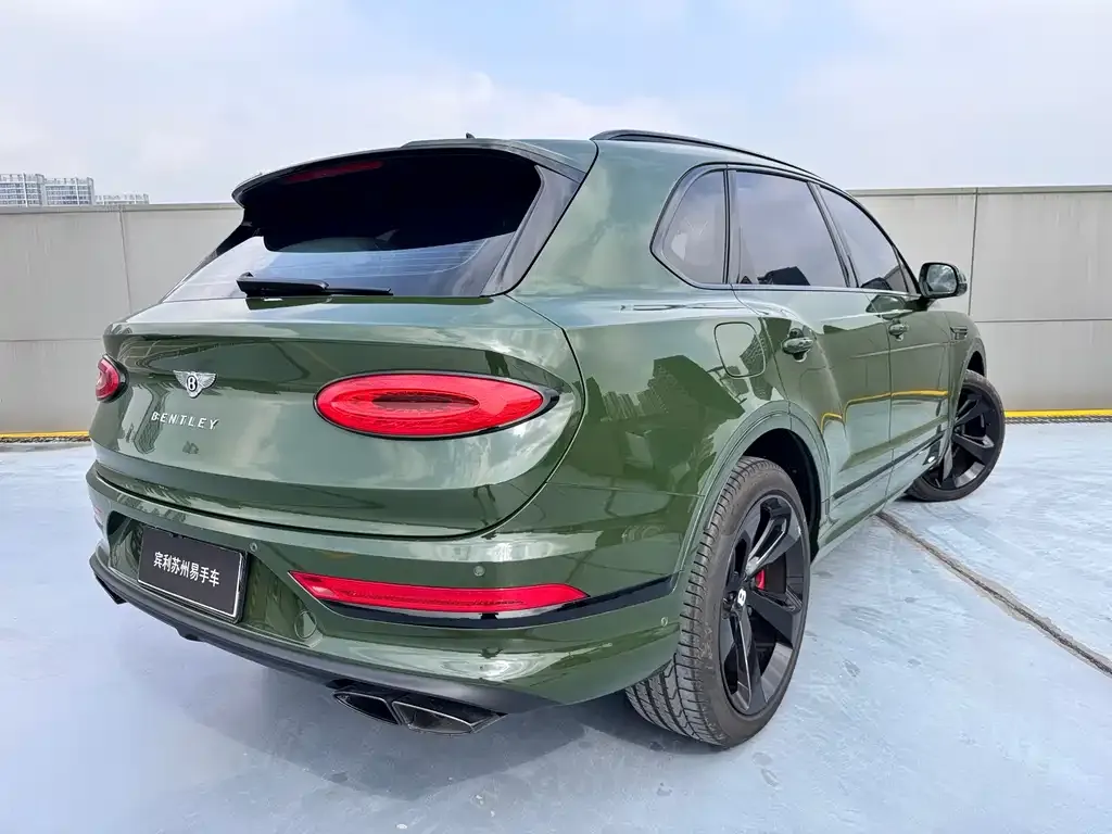 Bentley Bentayga — фото 7