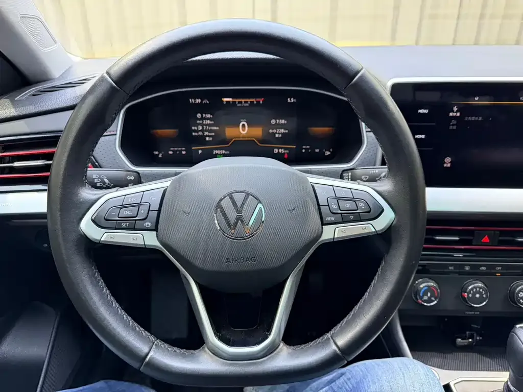 Volkswagen Lavida 2022 из CN, фото 5