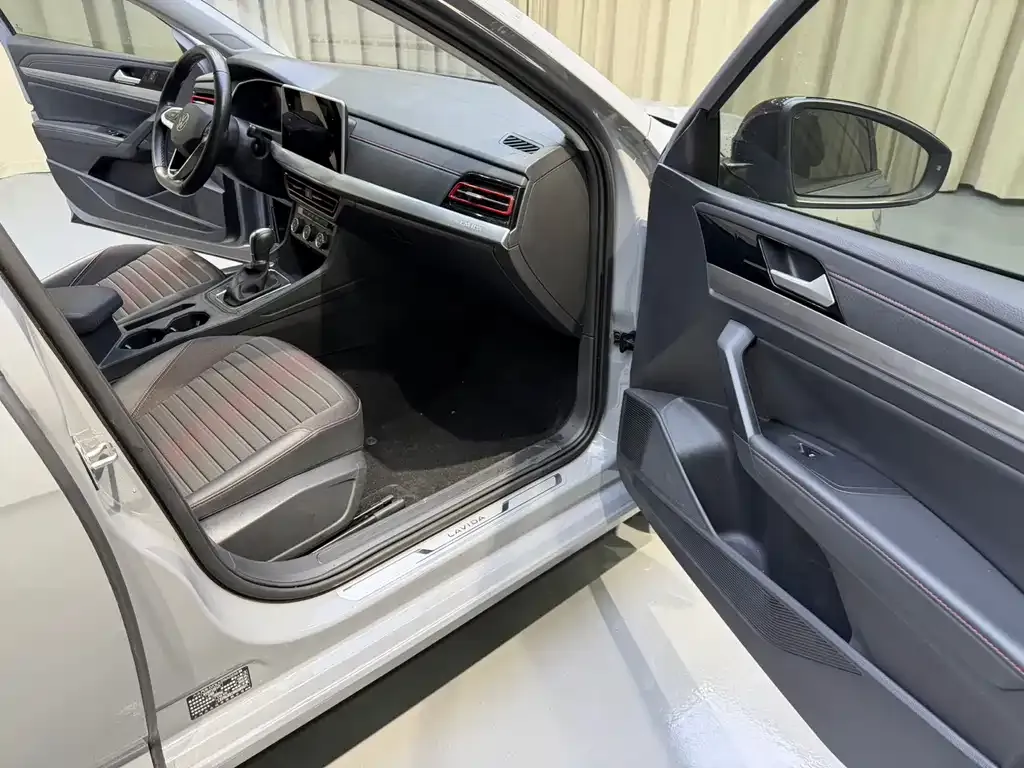 Volkswagen Lavida 2022 из CN, фото 3