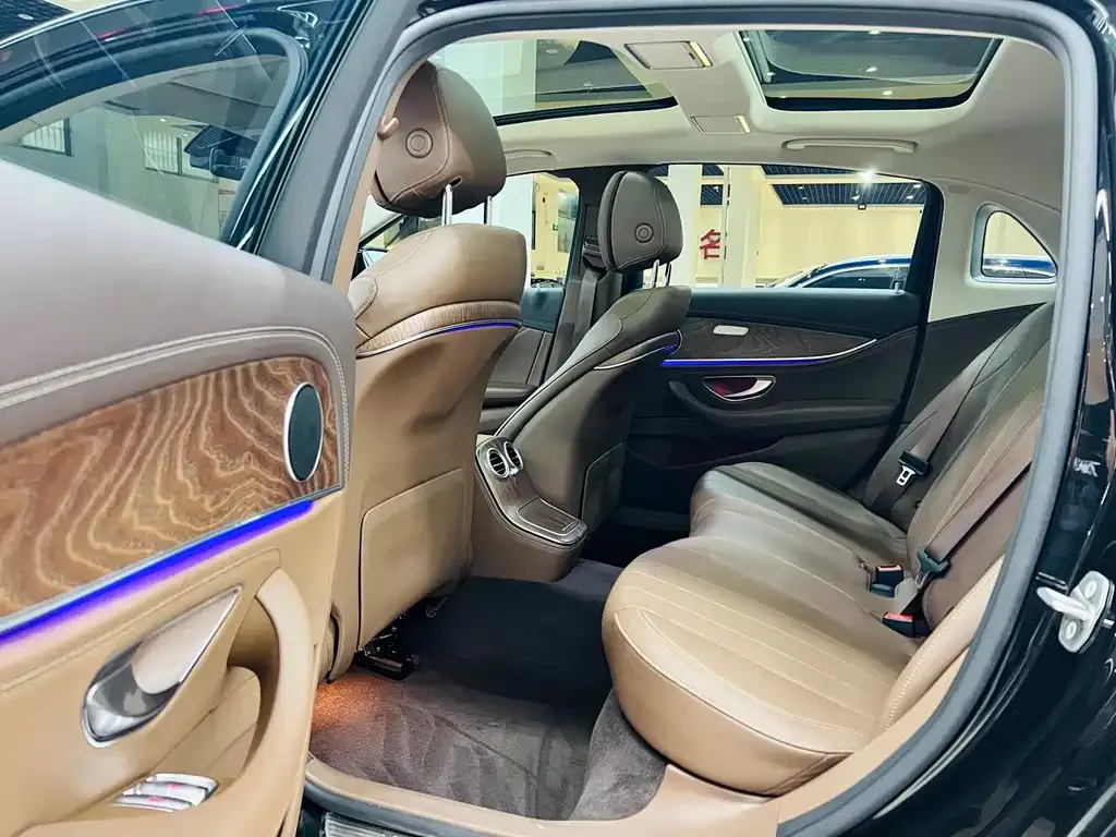 Mercedes-Benz E-Class New Energy — фото 6
