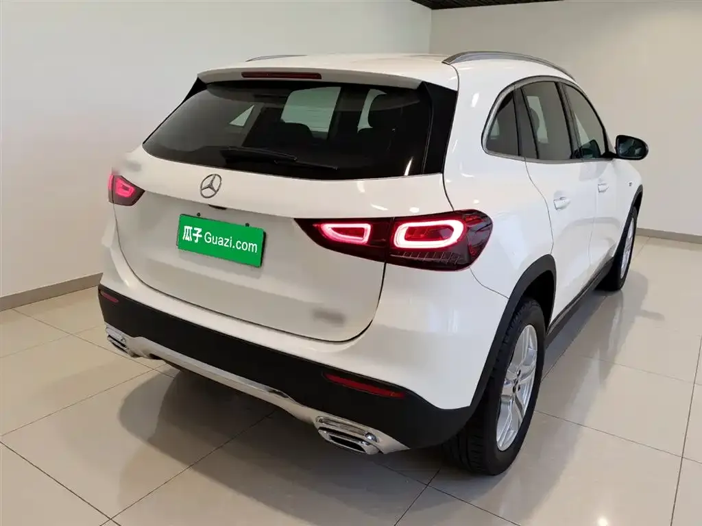 Mercedes-Benz GLA — фото 4