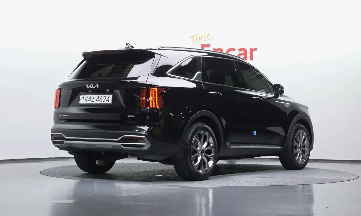 Kia Sorento — фото 4