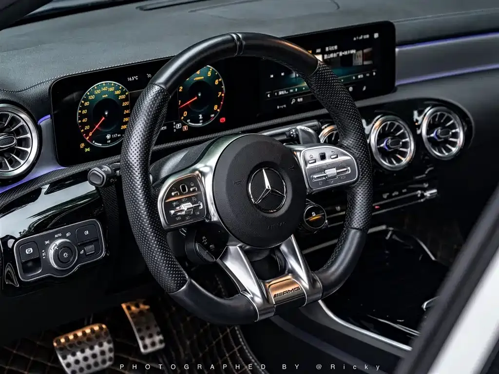 Mercedes-Benz A-Class AMG (Import) 2023 из CN, фото 8