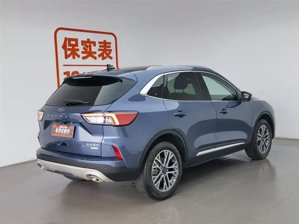 Ford Escape 2023 из CN, фото 6