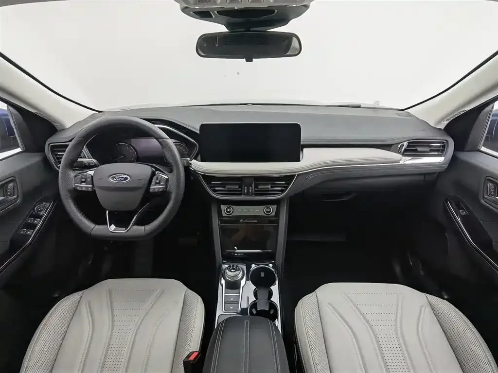 Ford Escape 2023 из CN, фото 3