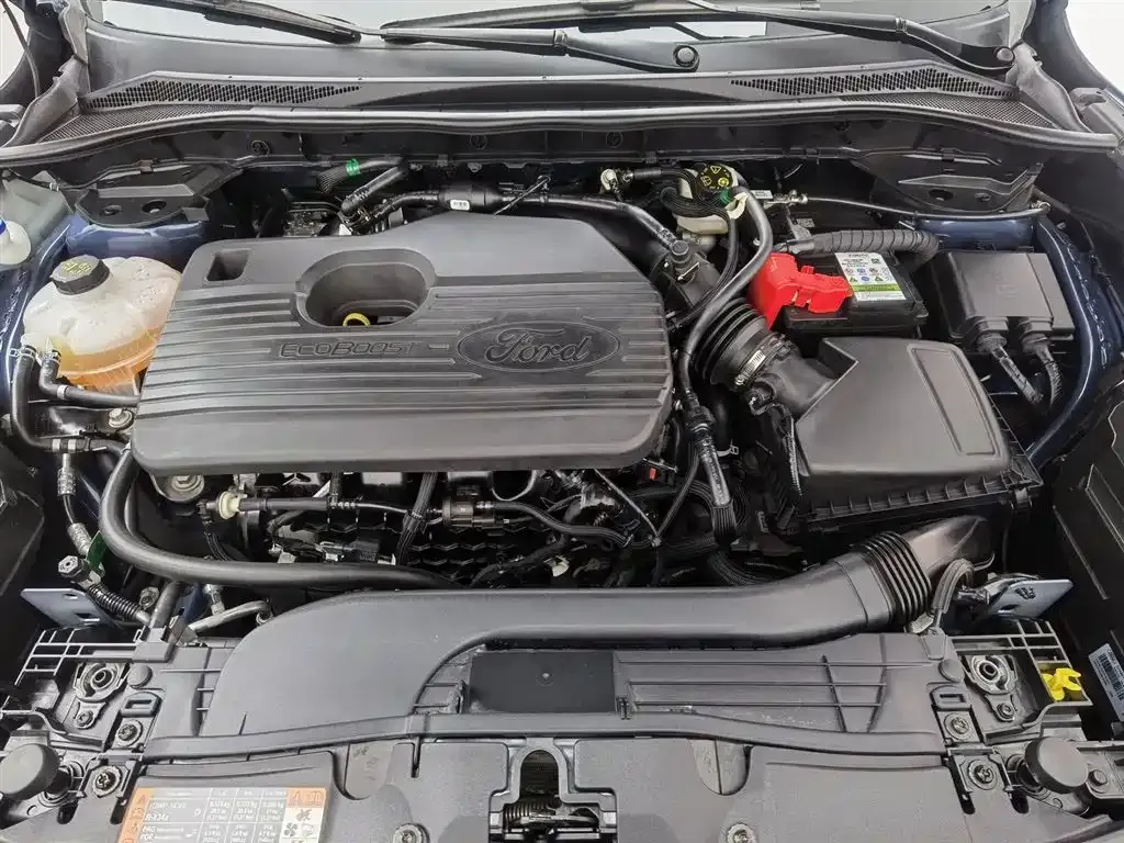 Ford Escape 2023 из CN, фото 9