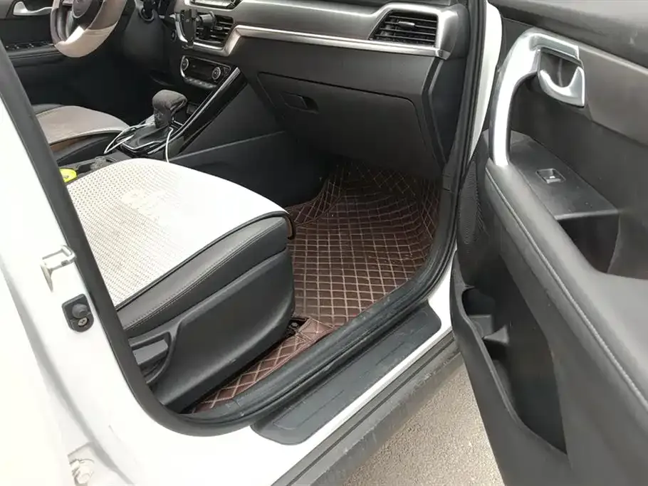 Kia Sportage 2021 из CN, фото 3