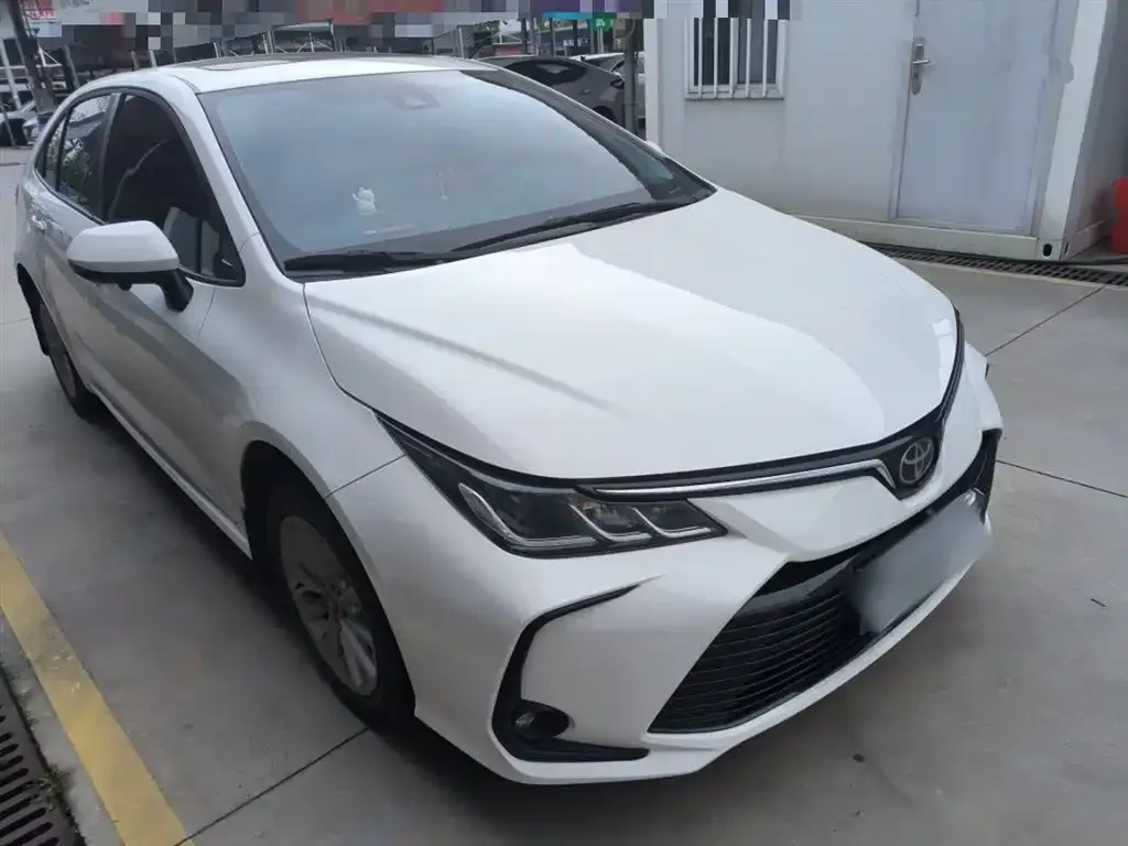 Toyota Corolla 2022 из CN, фото 3