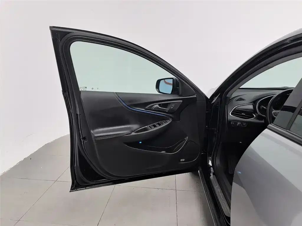 Chevrolet Malibu XL 2024 из CN, фото 2