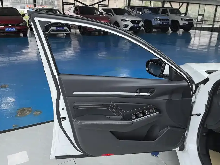 Nissan Teana 2023 из CN, фото 7