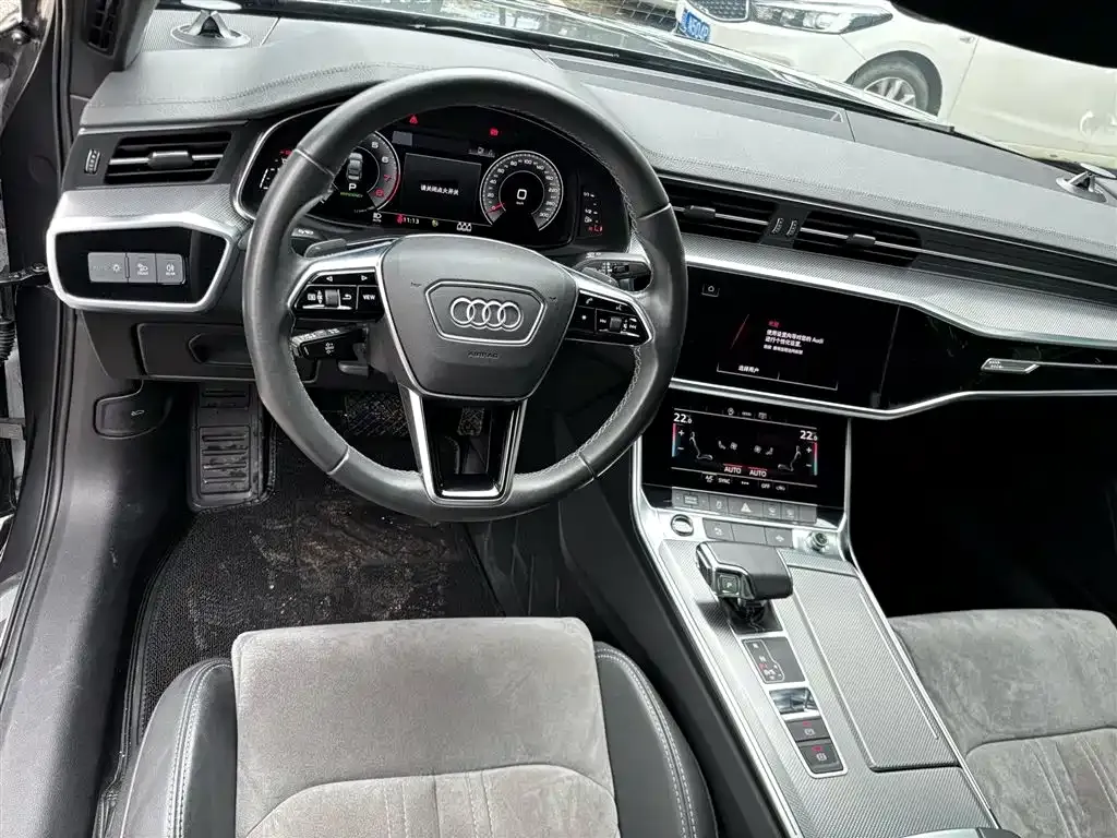 Audi A6L — фото 4