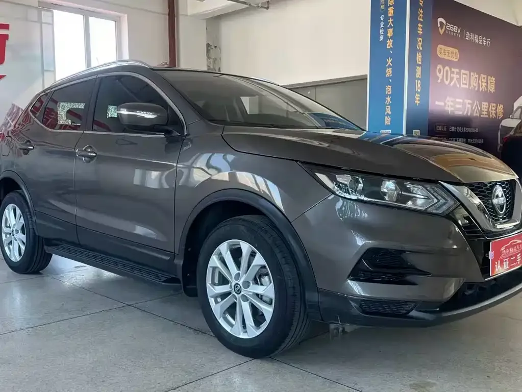 Nissan Qashqai — фото 5